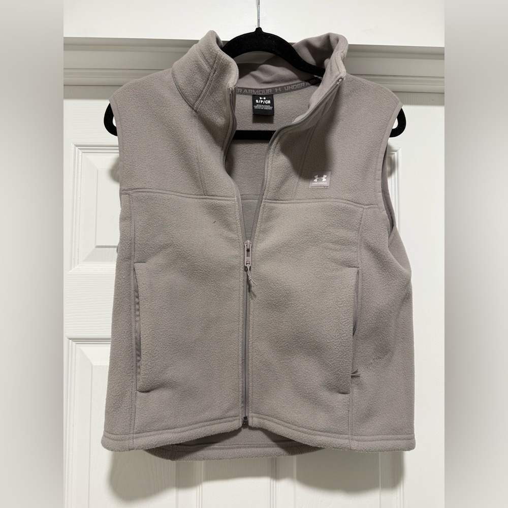 Under Armour Light Gray Fleece Jacket